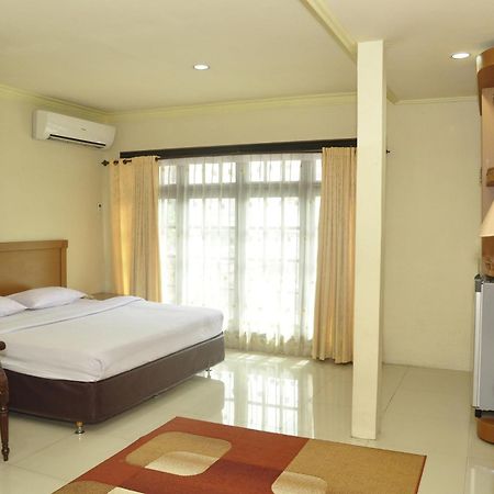 Hotel Andhika Syariah Samarinda Ngoại thất bức ảnh